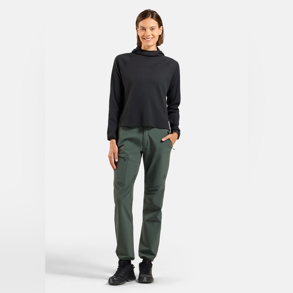 Ascend Women’s Sage Cargo Pants - Picture 2 of 11